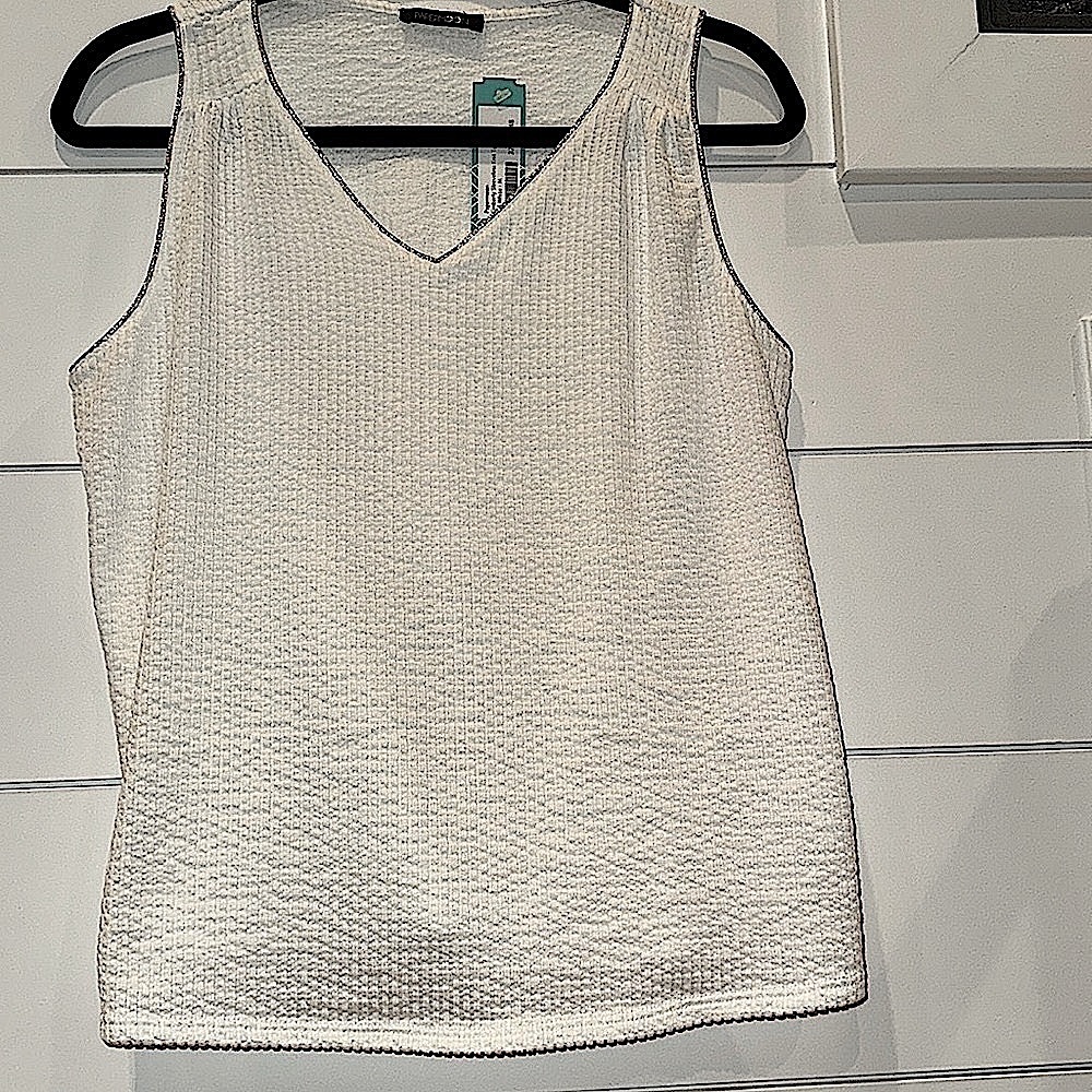 BRAND NEW With Tag PAPERMOON Kimberly Sleeveless Knit Top Size Medium